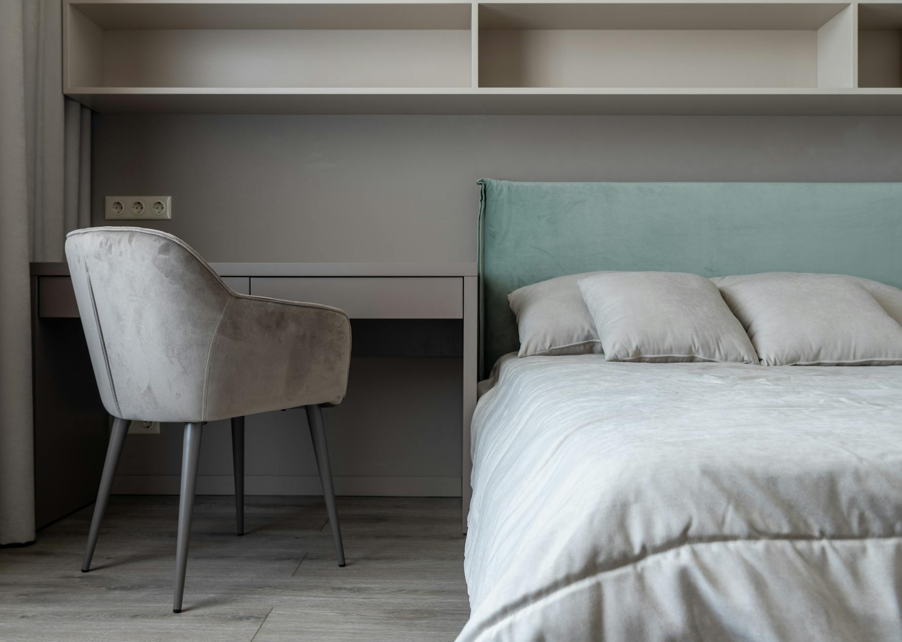 Lucerne Living Mossbank Lounge Bed