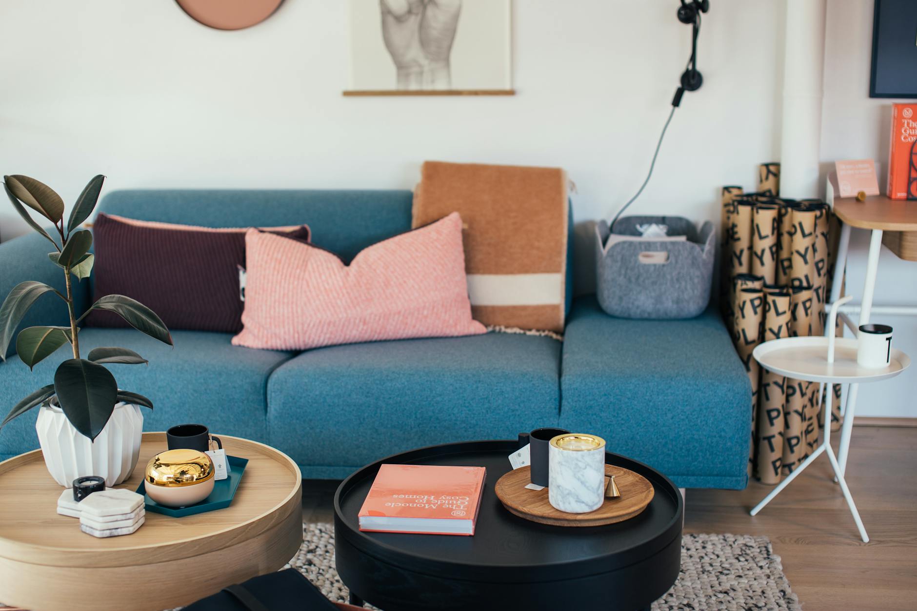 Foxden Studio Stockholm Extendable Coffee Table