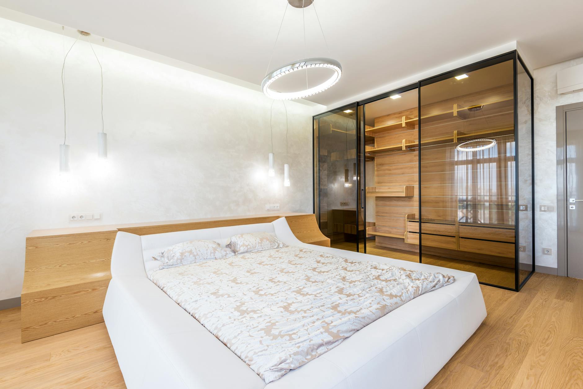 Veld Studio Maplewood Slim Wardrobe