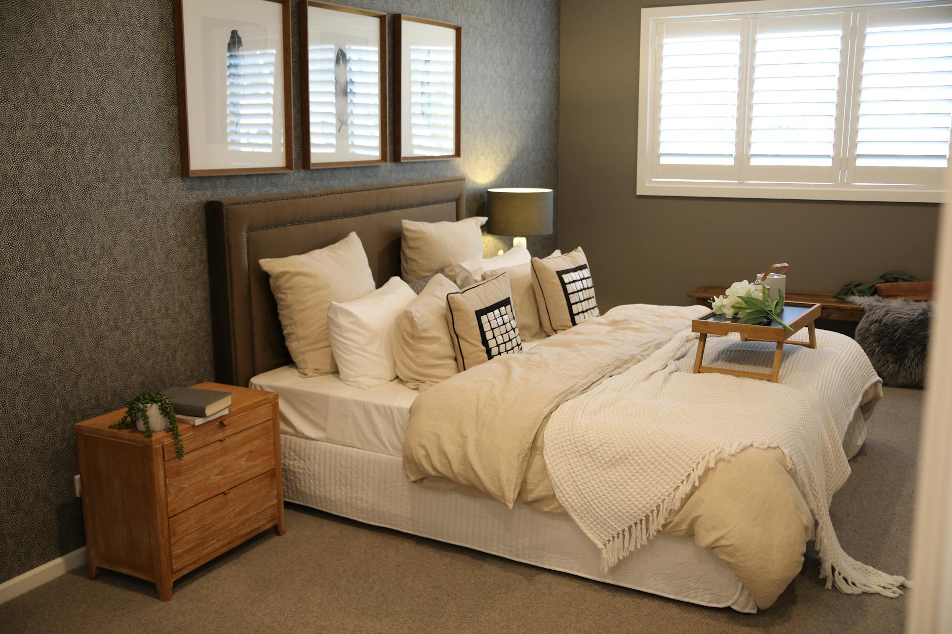 Northvik Brookline Deluxe Bed