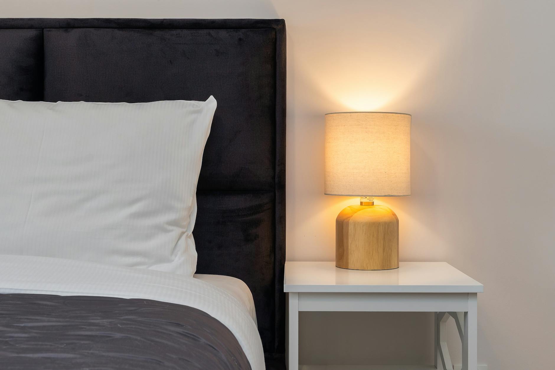 Northvik Bromma Nightstand