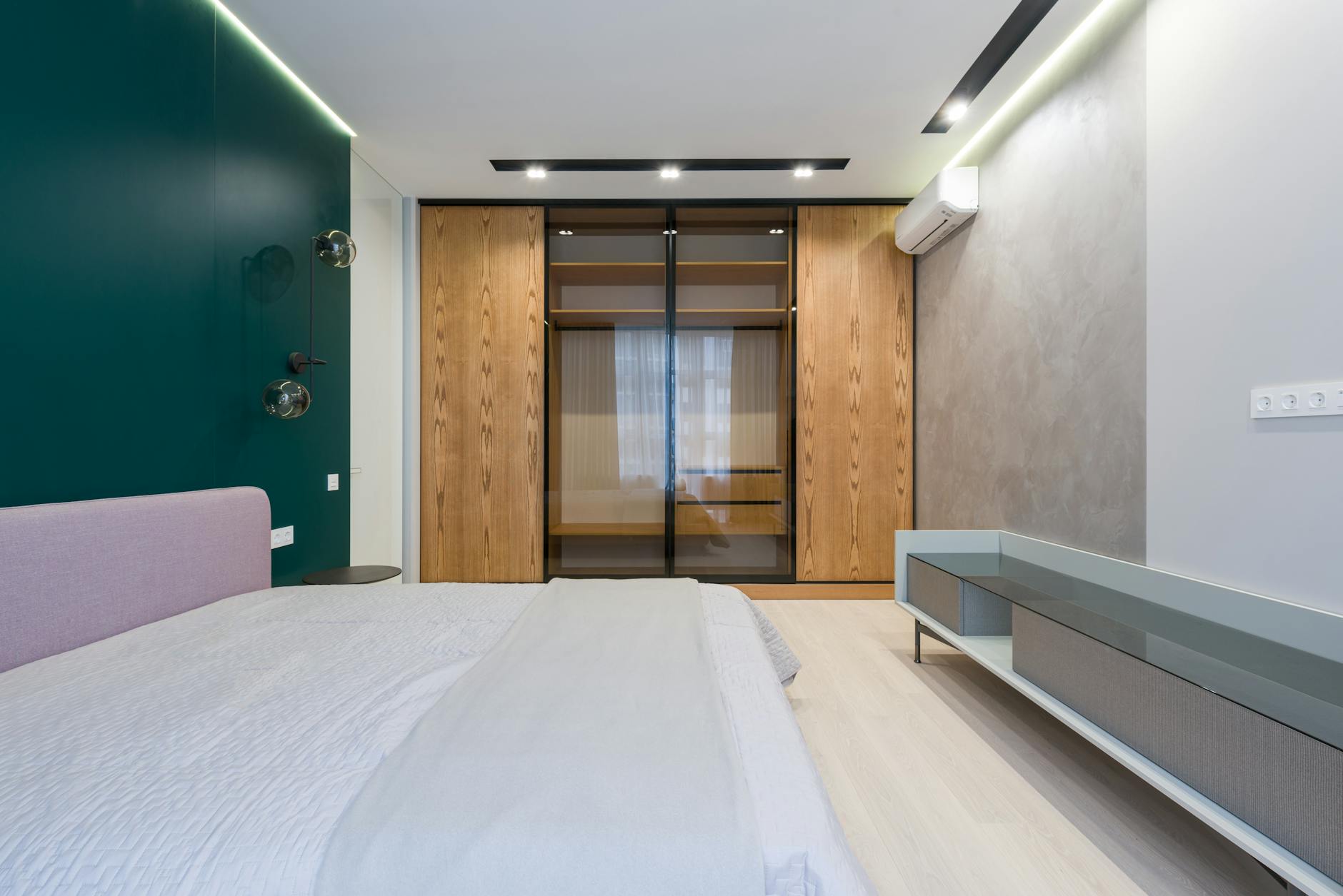Atelier Kemp Cosmo Wide Wardrobe
