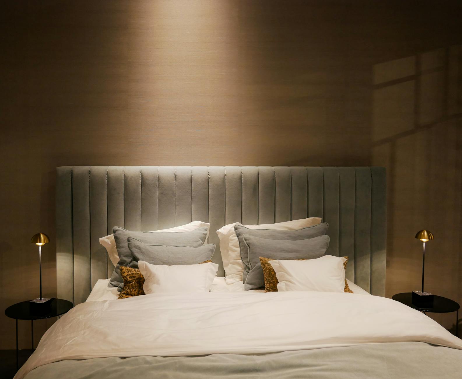 Atelier Kemp Atlas Wide Nightstand
