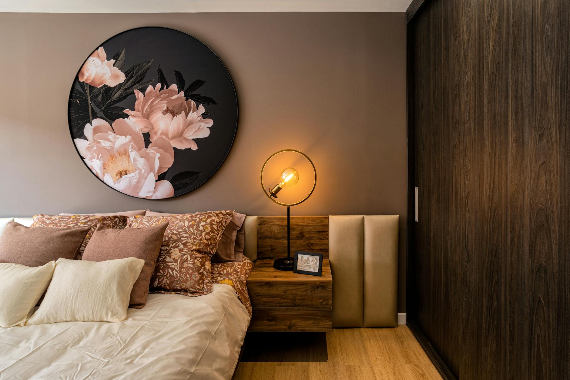 Tuva House Reykjavik Extendable Table Lamp