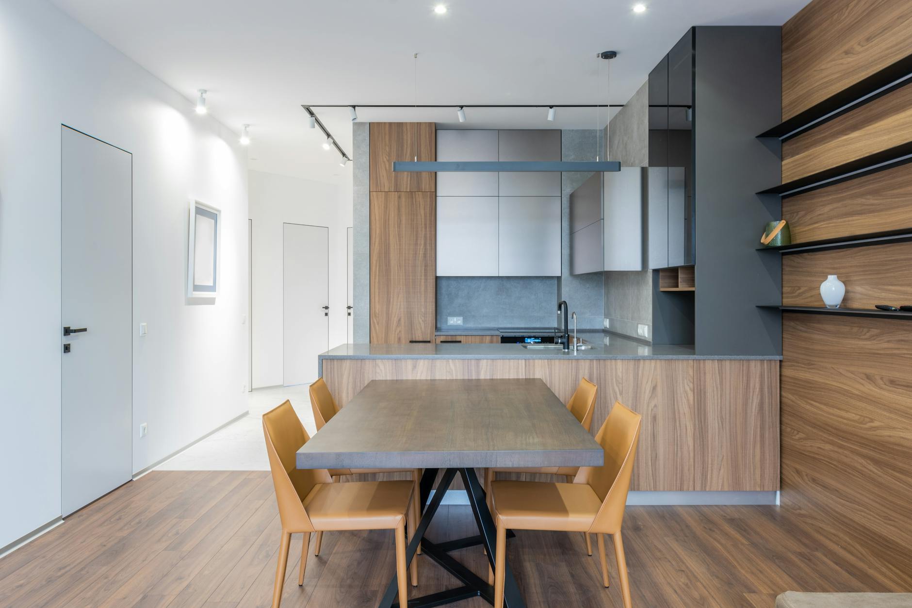 Northvik Helsinki Tall Dining Table