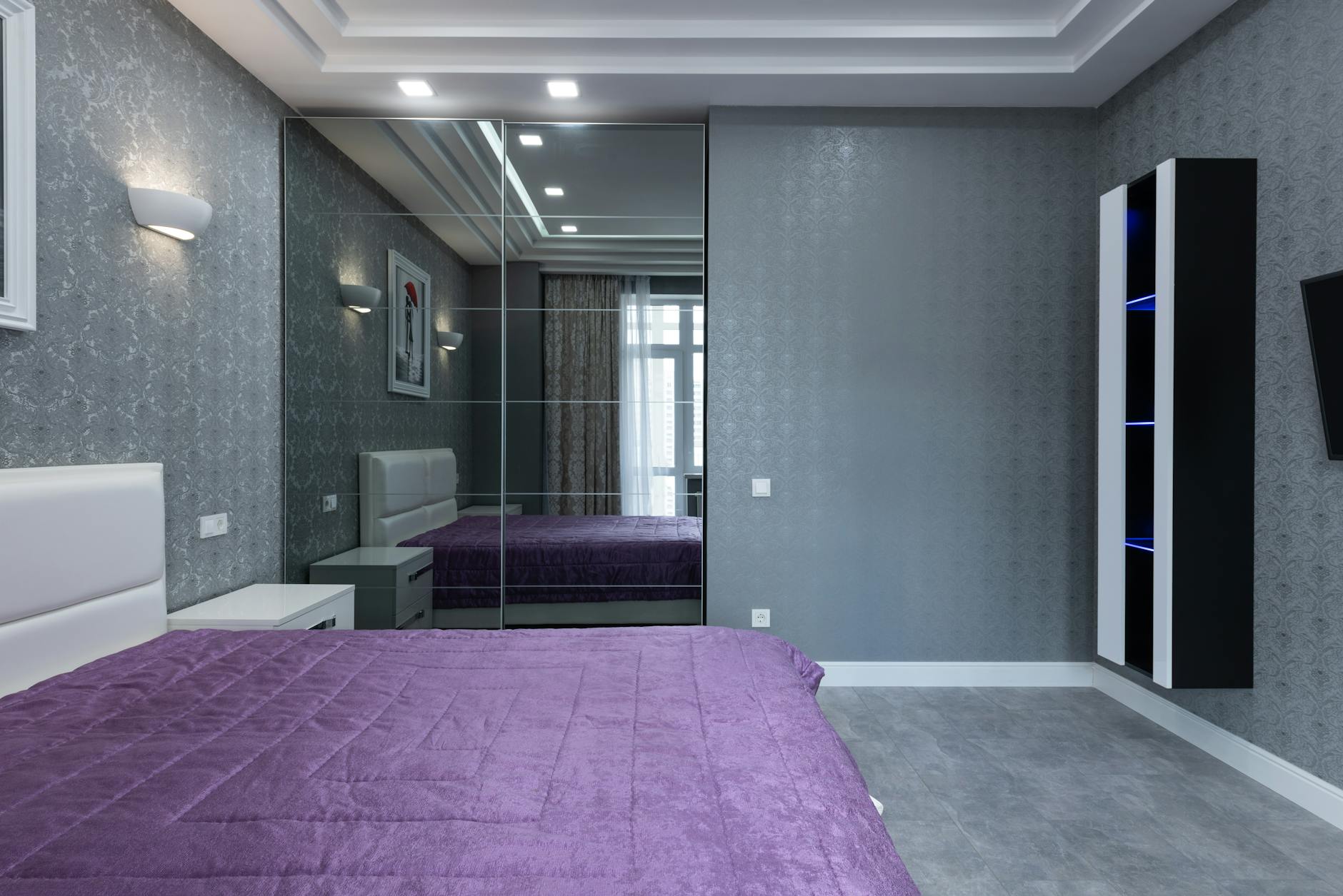 Lucerne Living Lyon Deluxe Bed