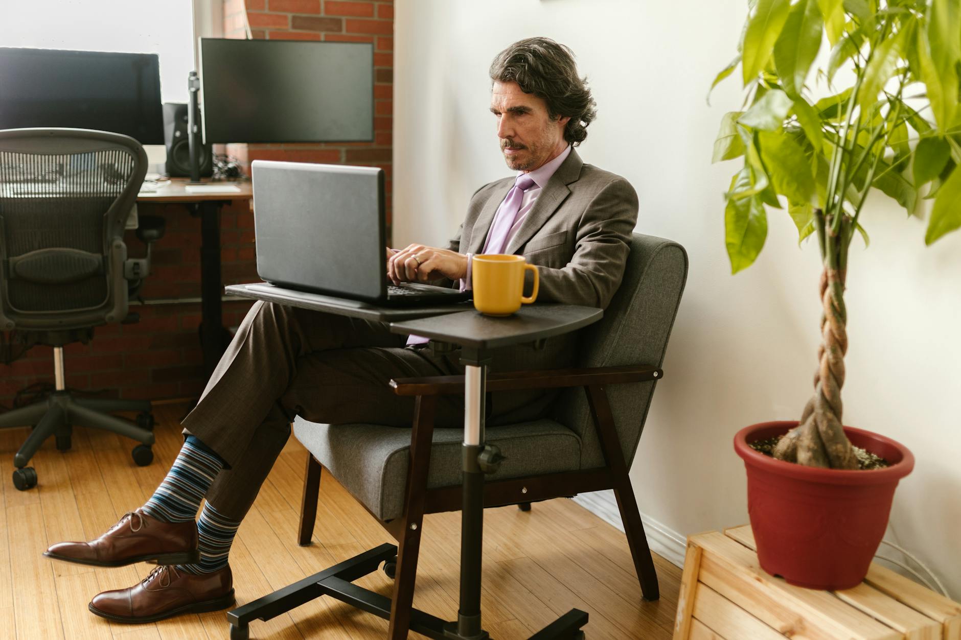 Lucerne Living Reykjavik Lounge Office Chair