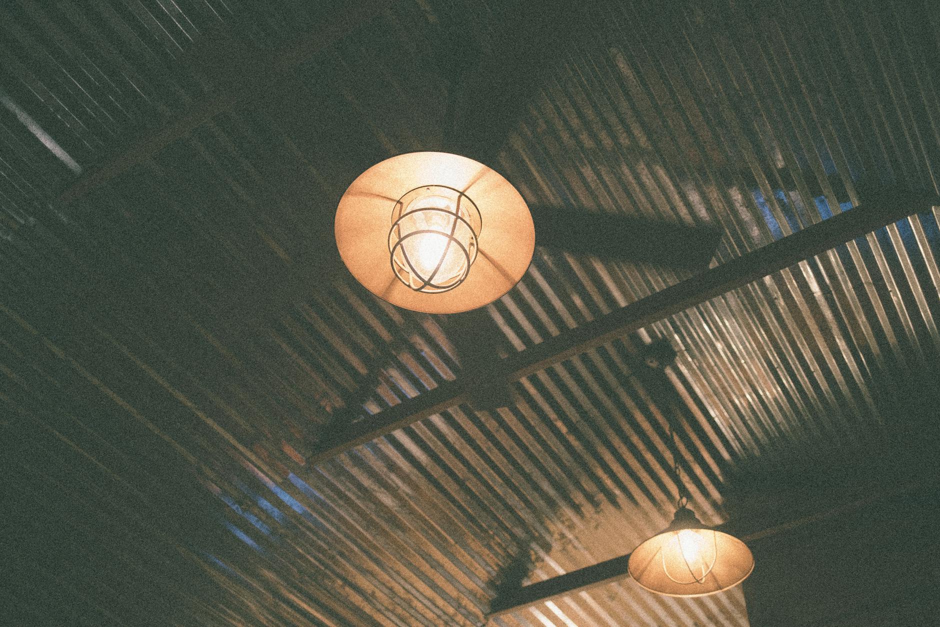Northvik Yara Tall Pendant Lamp